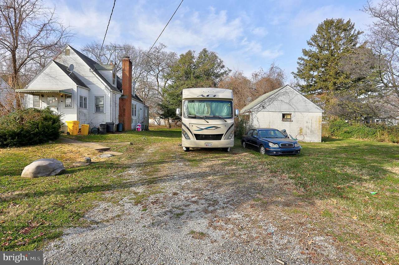 302 Benmere Road - Photo 1