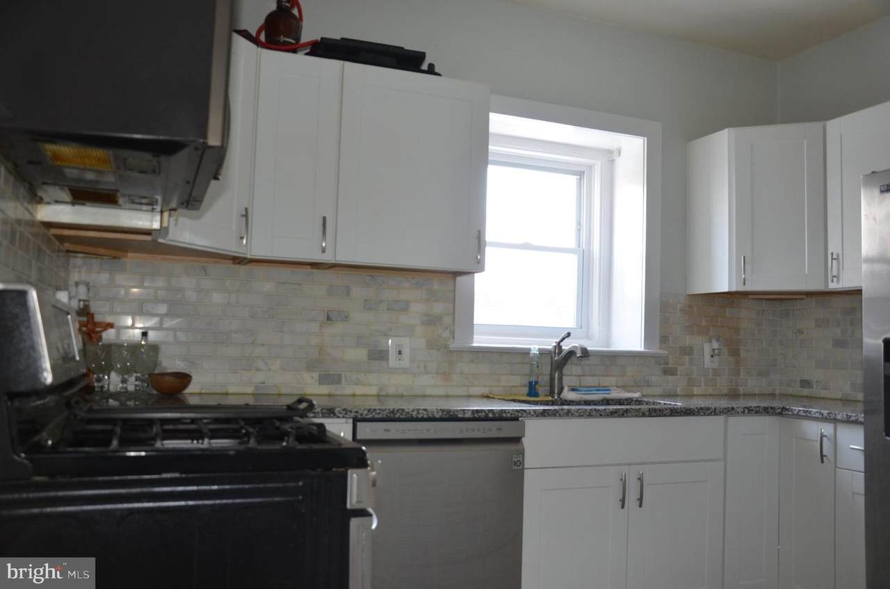 905 Longacre Boulevard - Photo 1