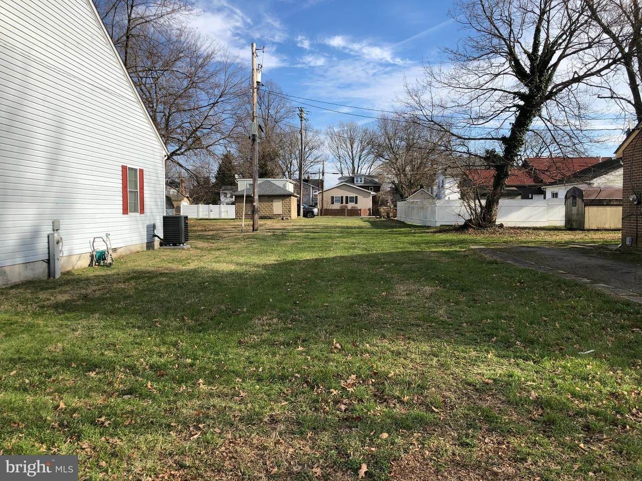 213 Stokes Street - Photo 1