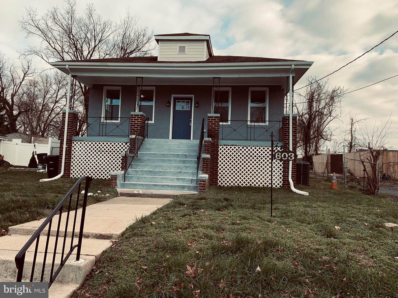 603 62ND Avenue - Photo 1