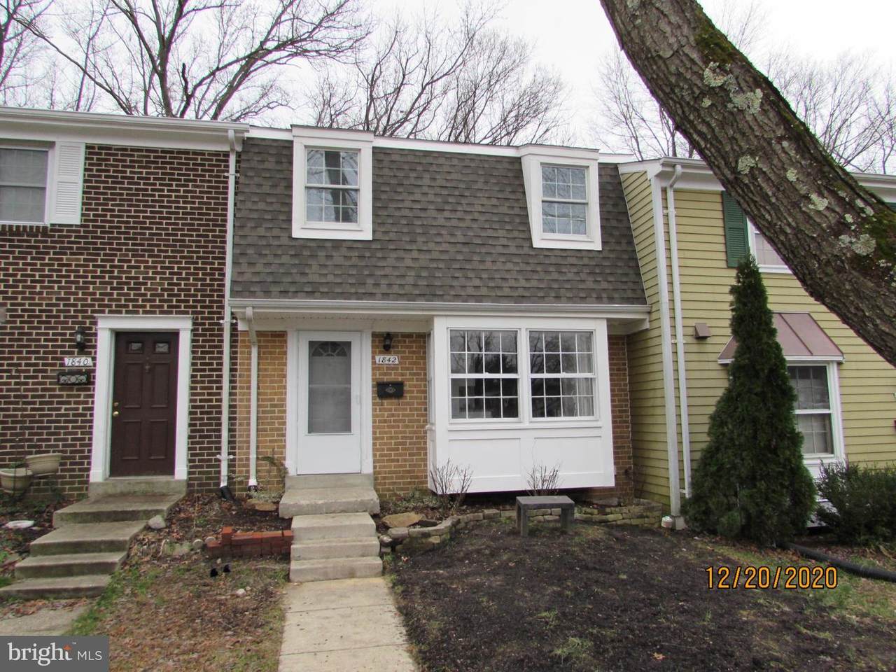 1842 Foxdale Court - Photo 1