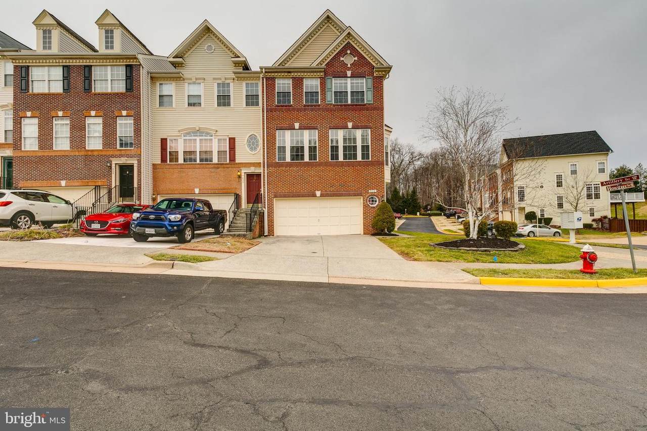 632 Howitzer Terrace - Photo 1