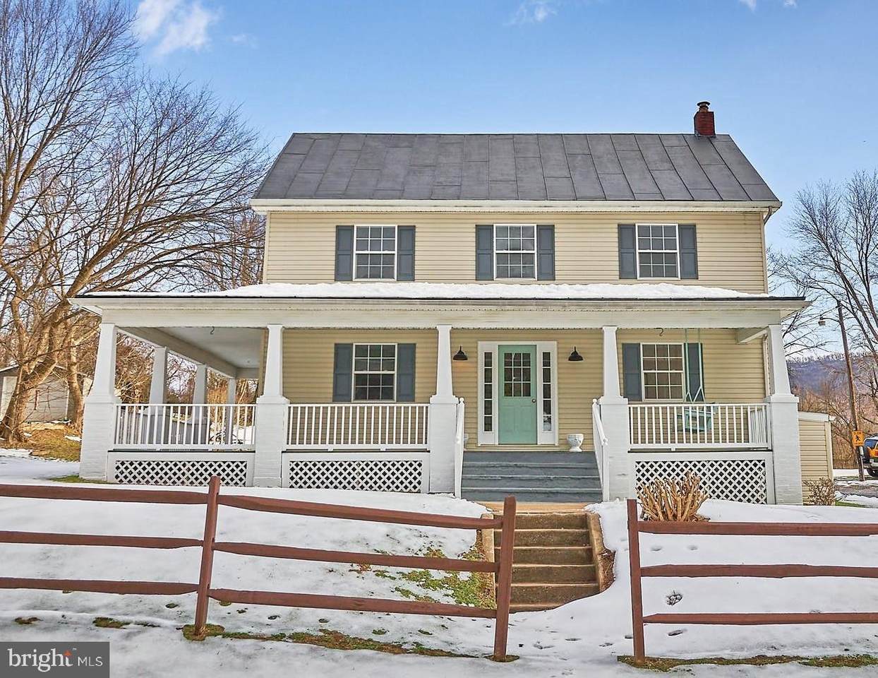 37134 Butts Lane - Photo 1