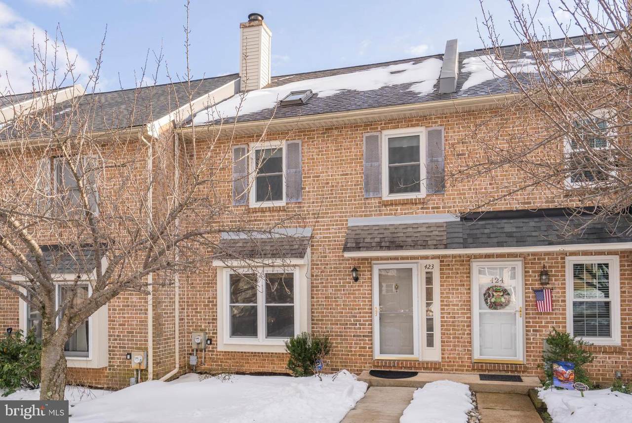 423 Anglesey Terrace - Photo 1