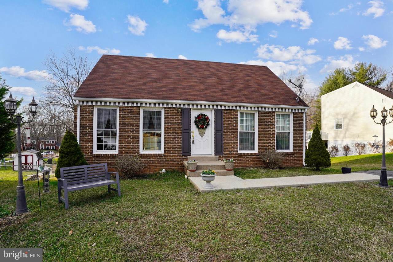 13714 Mayfair Court - Photo 1