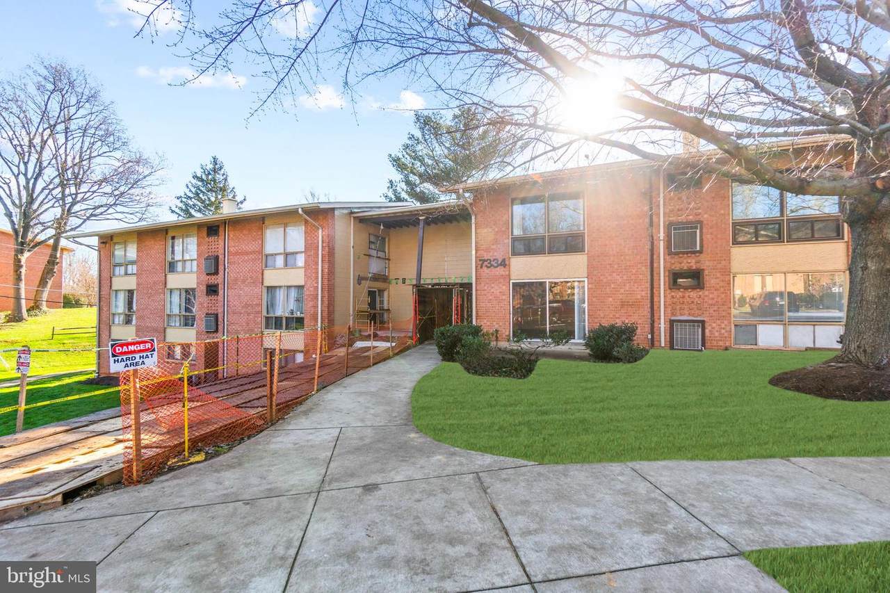 7334 Lee Highway - Photo 1