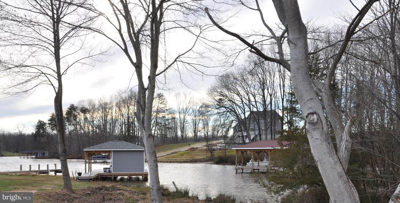 Fairview Dr. - Photo 1