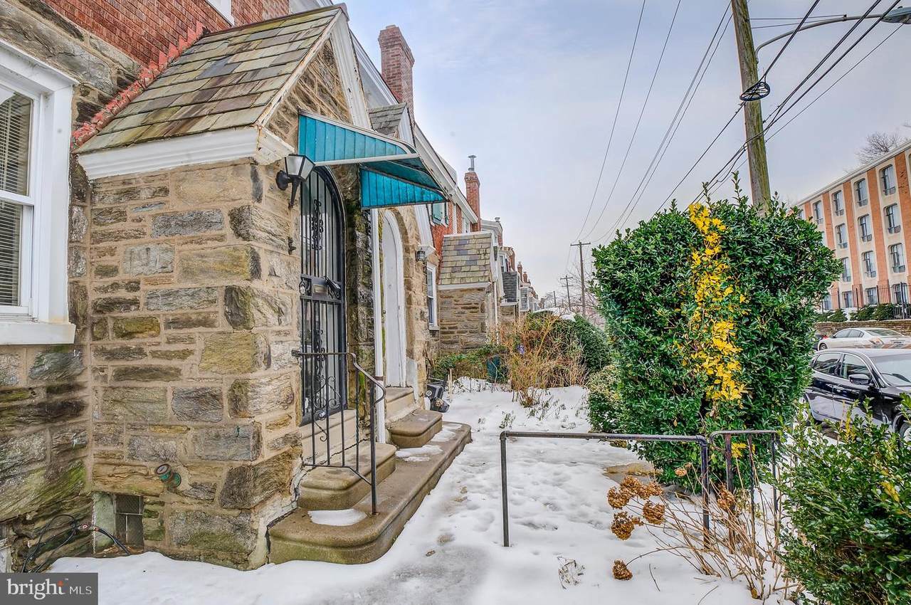 5651 20TH Street - Photo 1