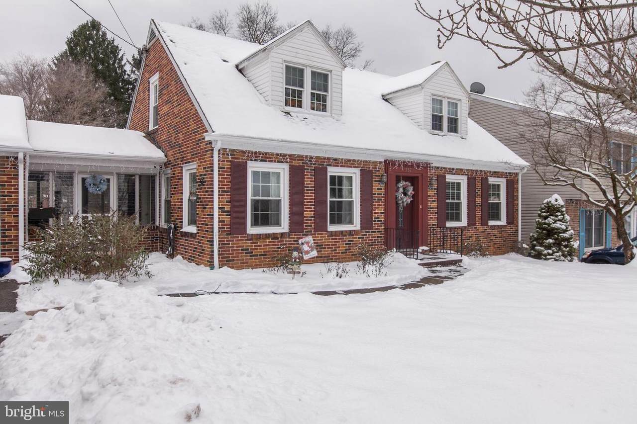 757 Jefferson Boulevard - Photo 1