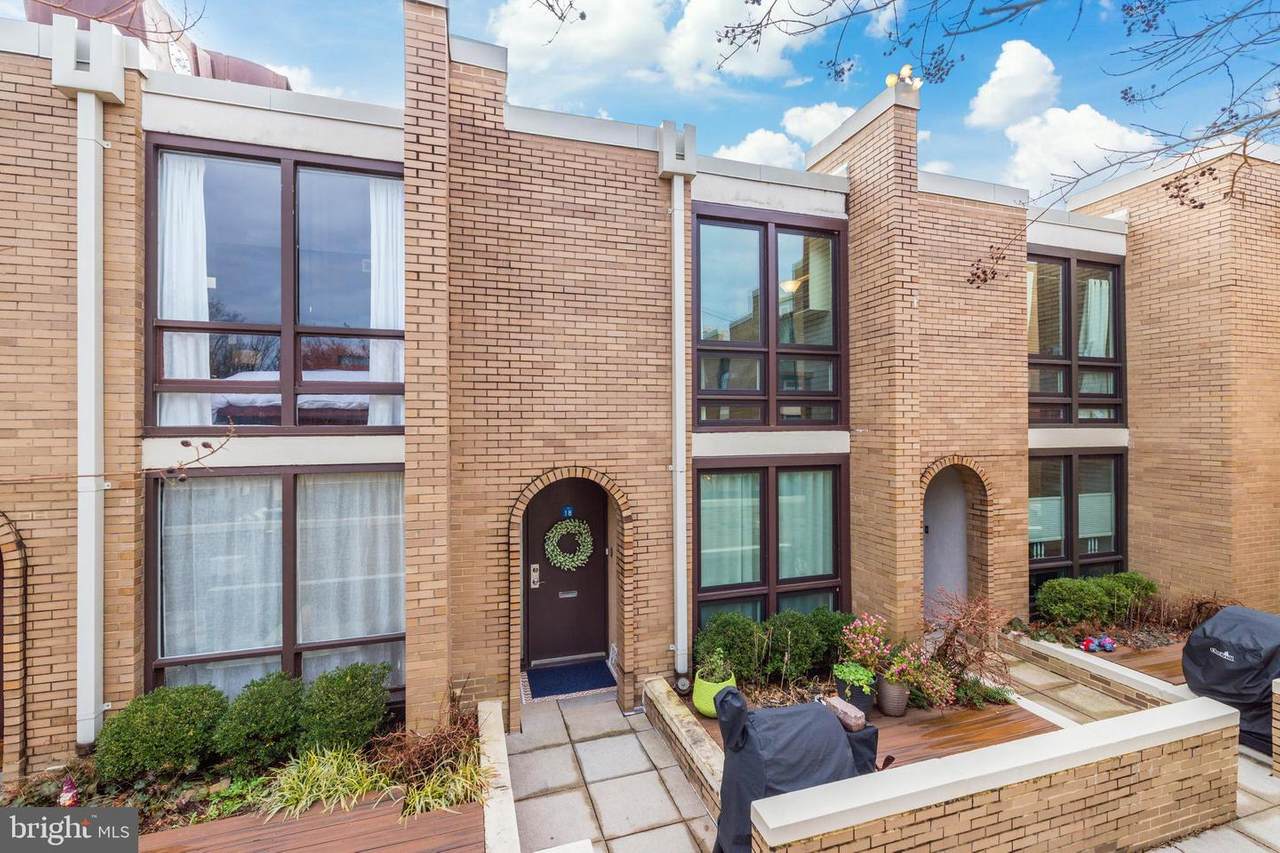 1618 Chimney House Road - Photo 1