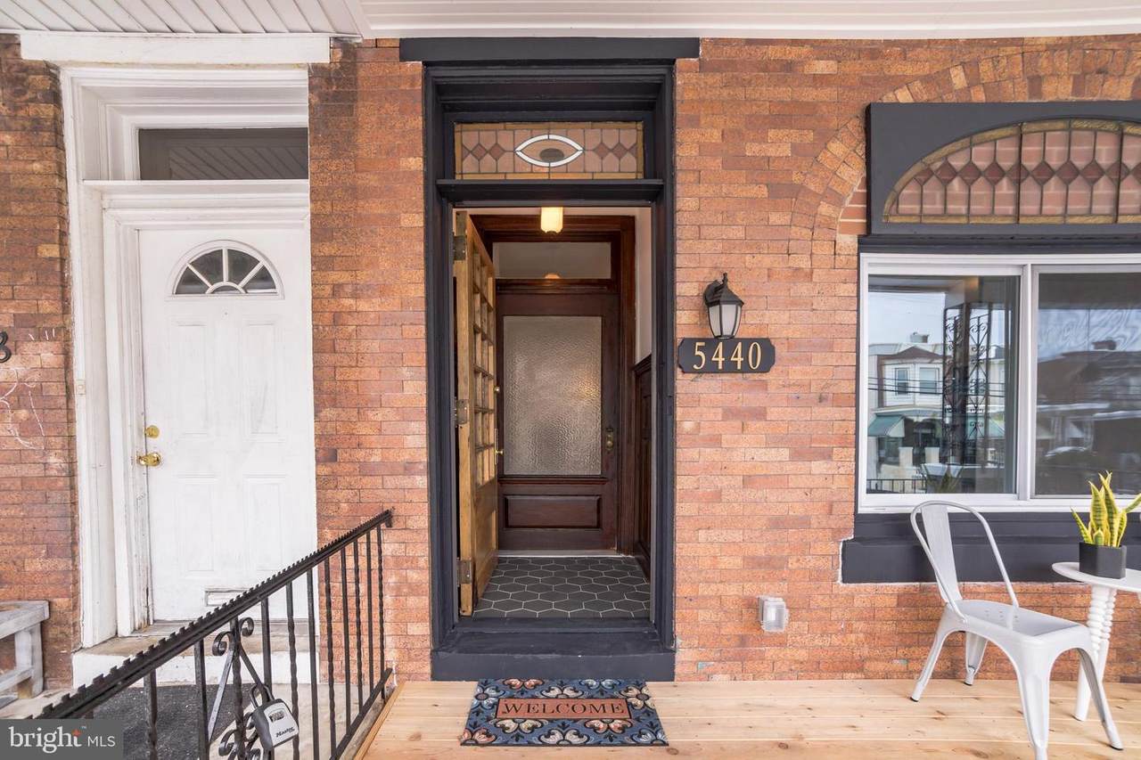 5440 Catharine Street - Photo 1