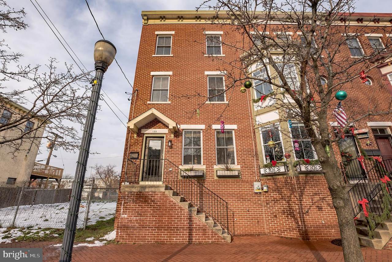 125 Penn Street - Photo 1