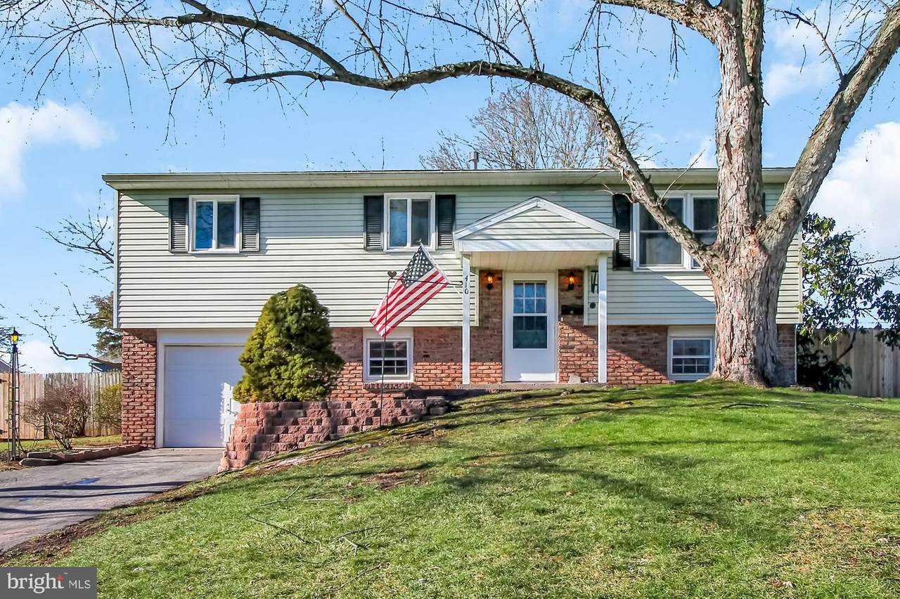 410 Glenwood Drive - Photo 1