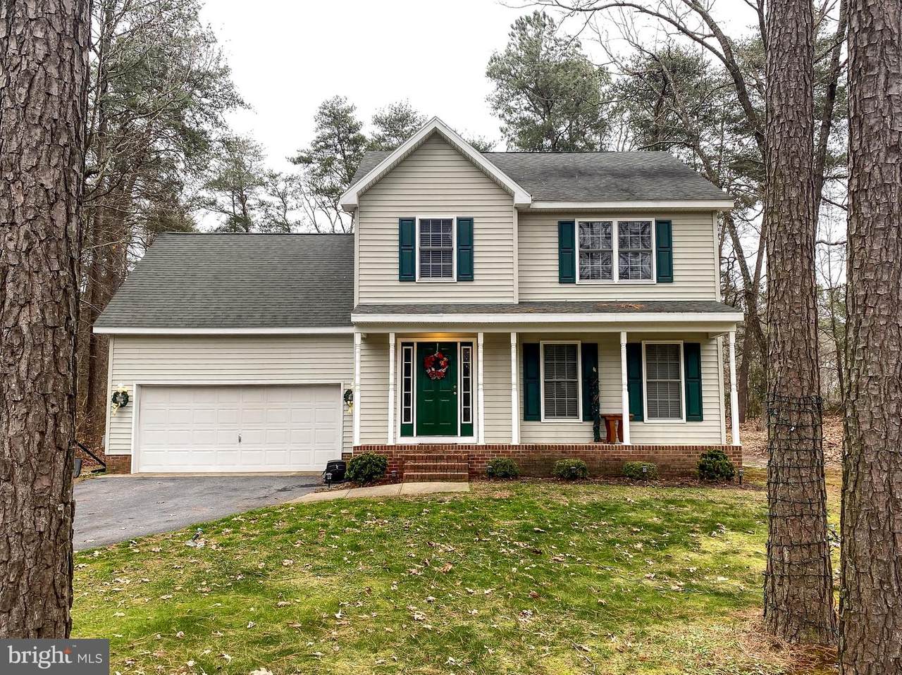 4961 Lords Creek Drive - Photo 1