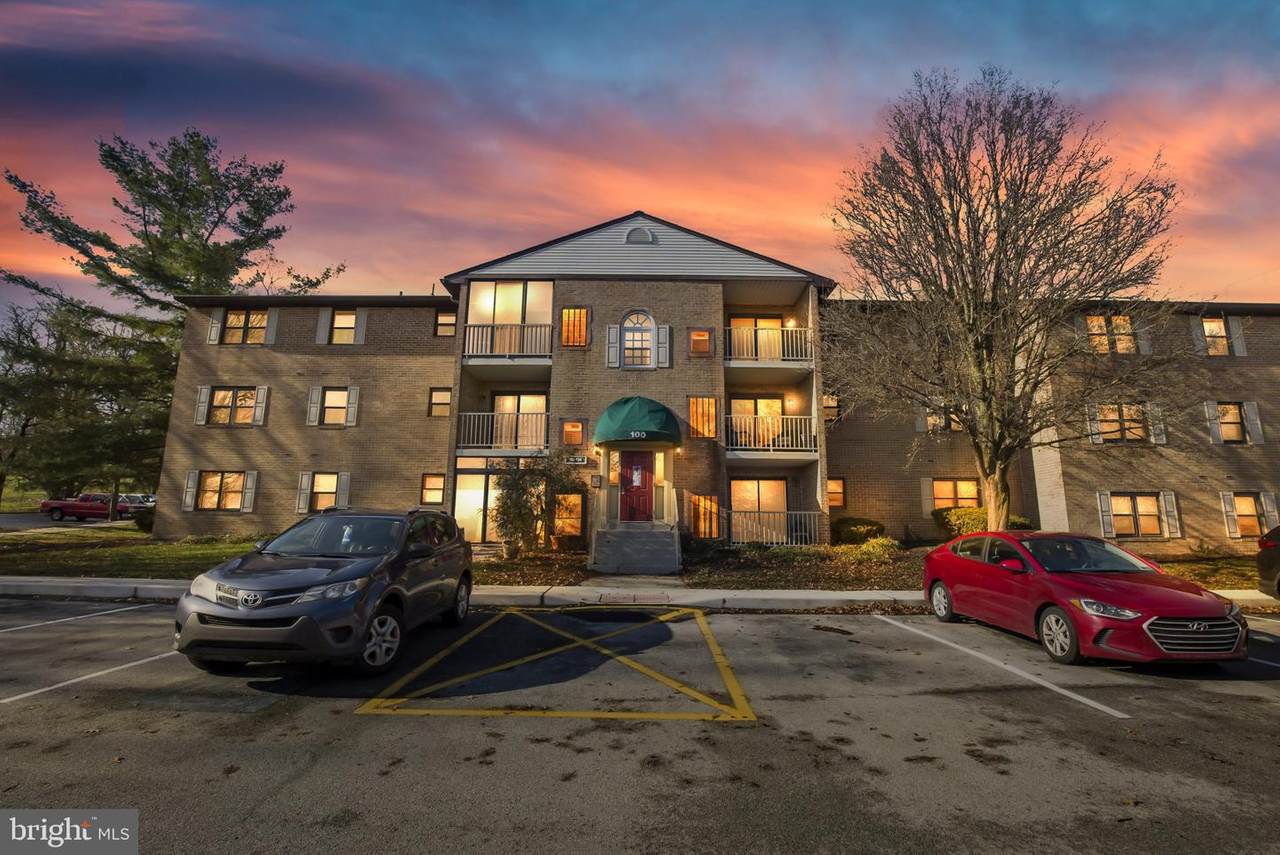 112 Governor Circle - Photo 1