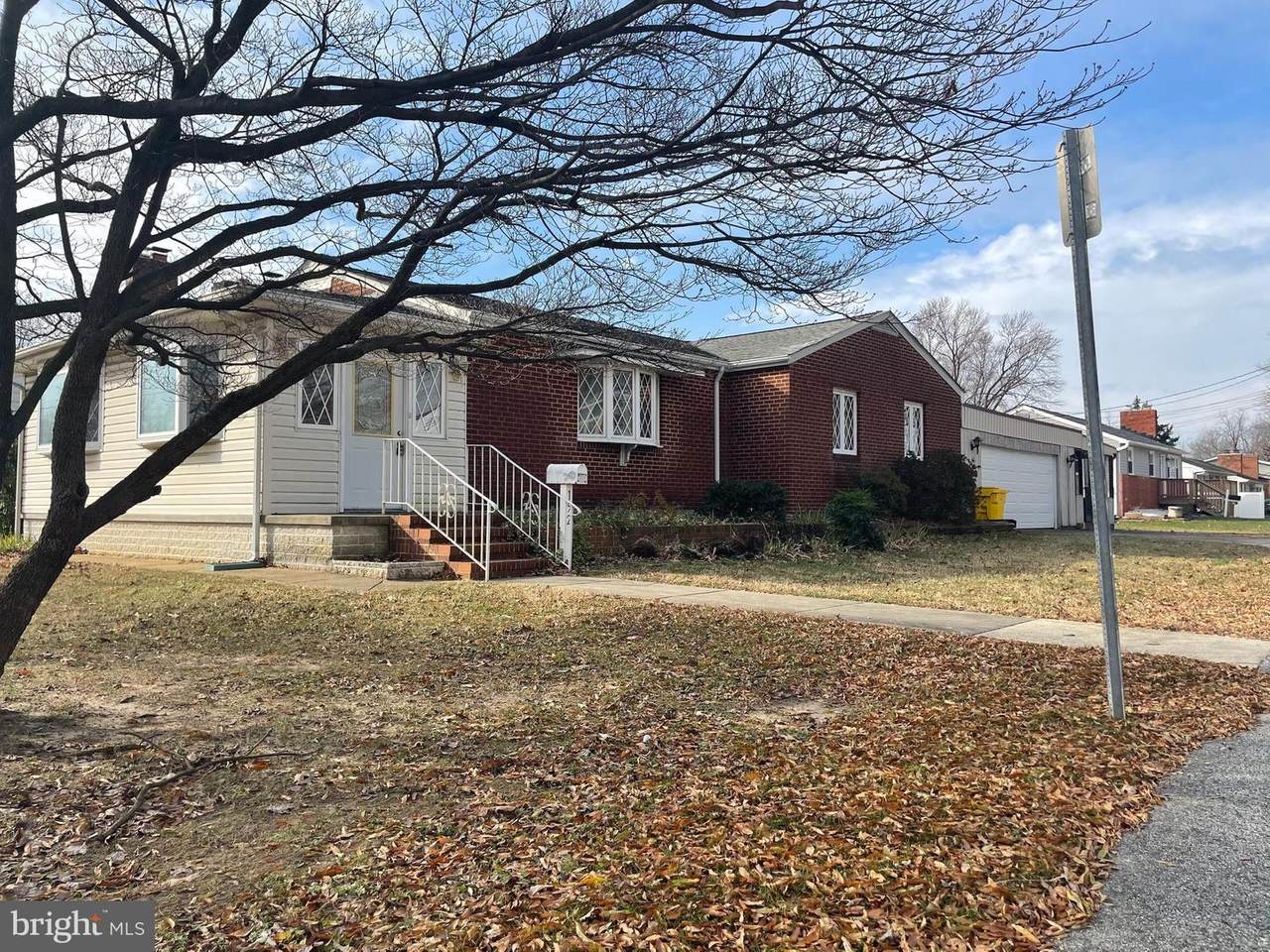 152 Hobbit Lane - Photo 1