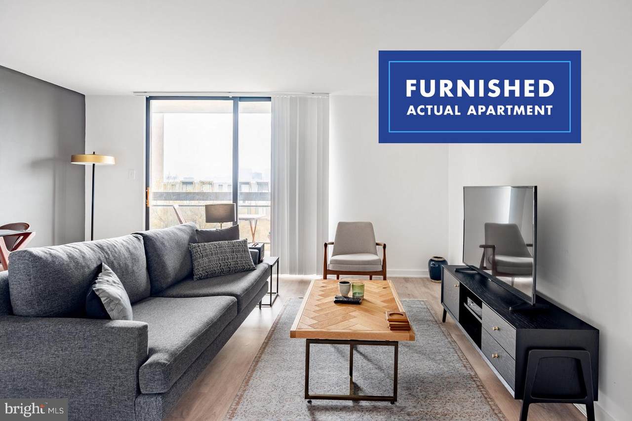 601 24TH Street - Photo 1
