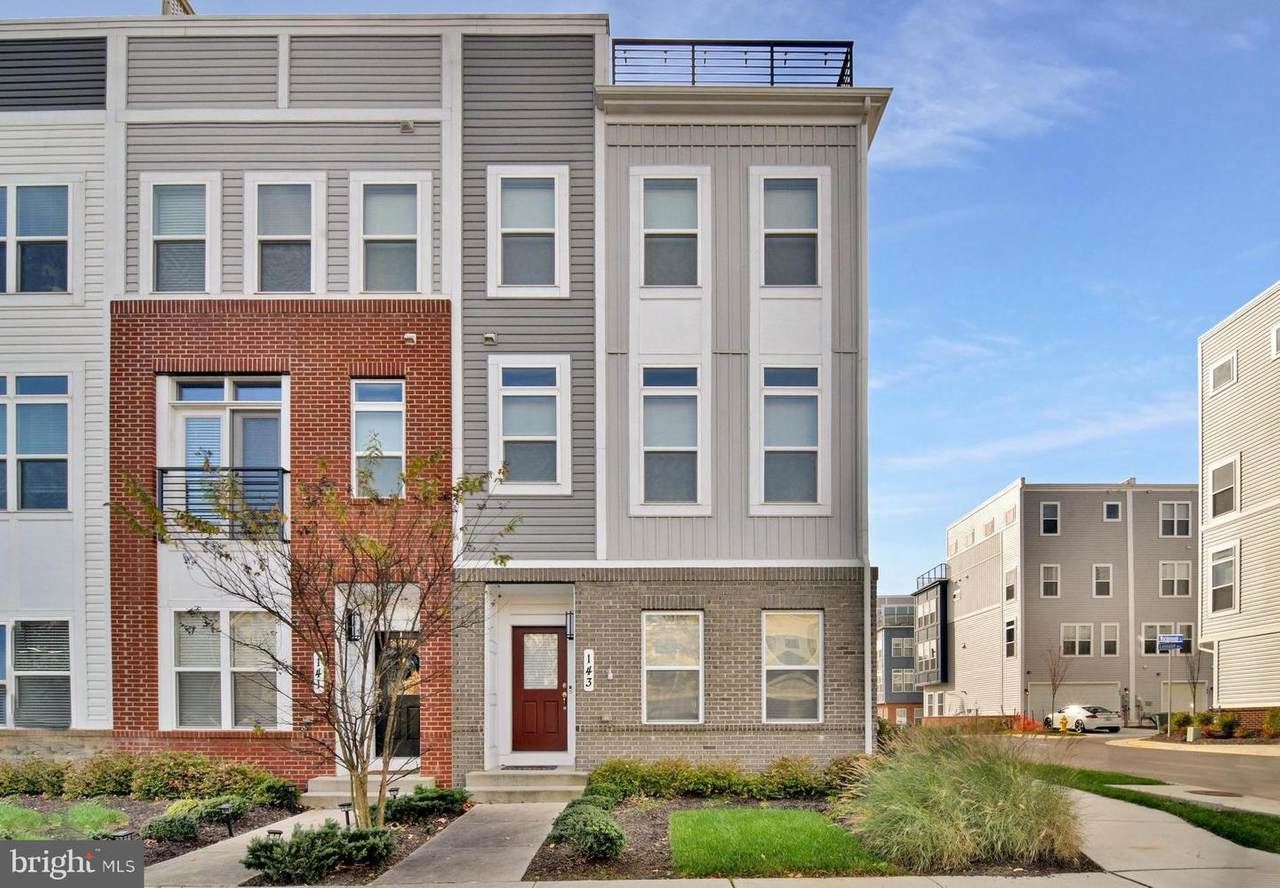 143 Lejeune Way - Photo 1