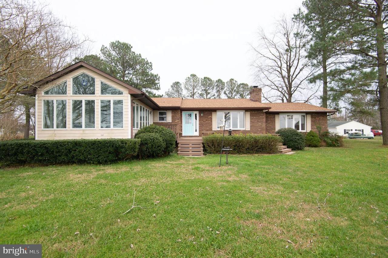 1414 Bell Lane - Photo 1