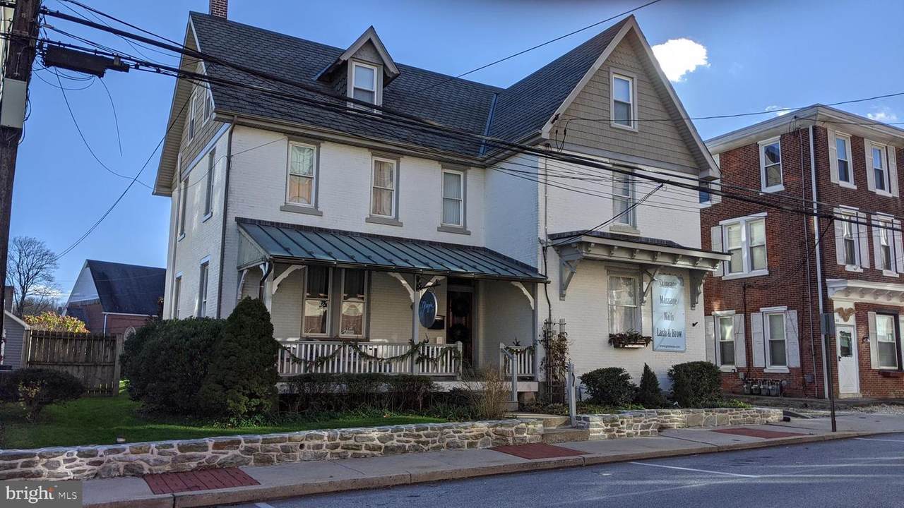 312 King Street - Photo 1