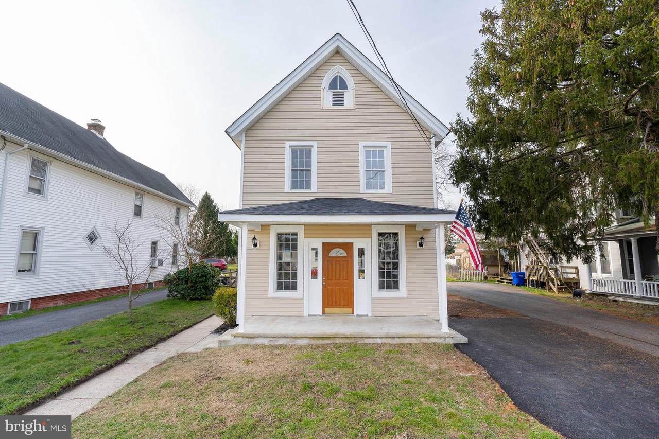 305 Weiner Avenue - Photo 1
