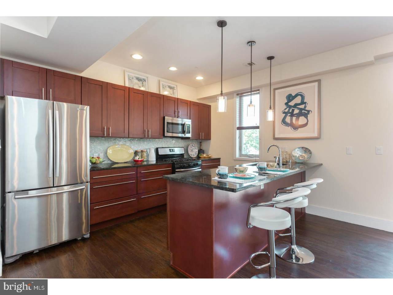 1529-33 Philip Street - Photo 1