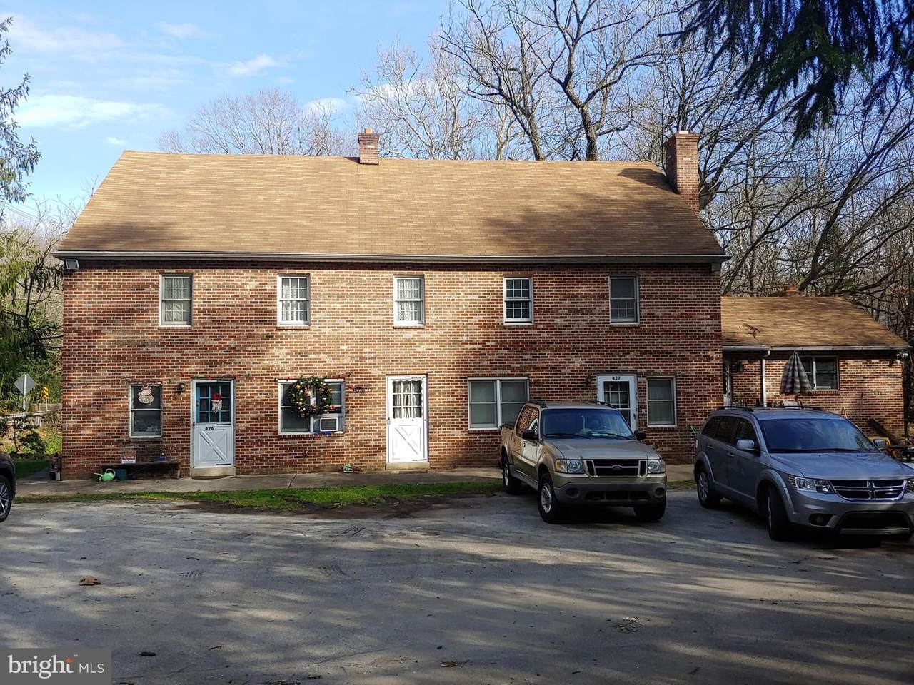 427 Valleybrook Road - Photo 1