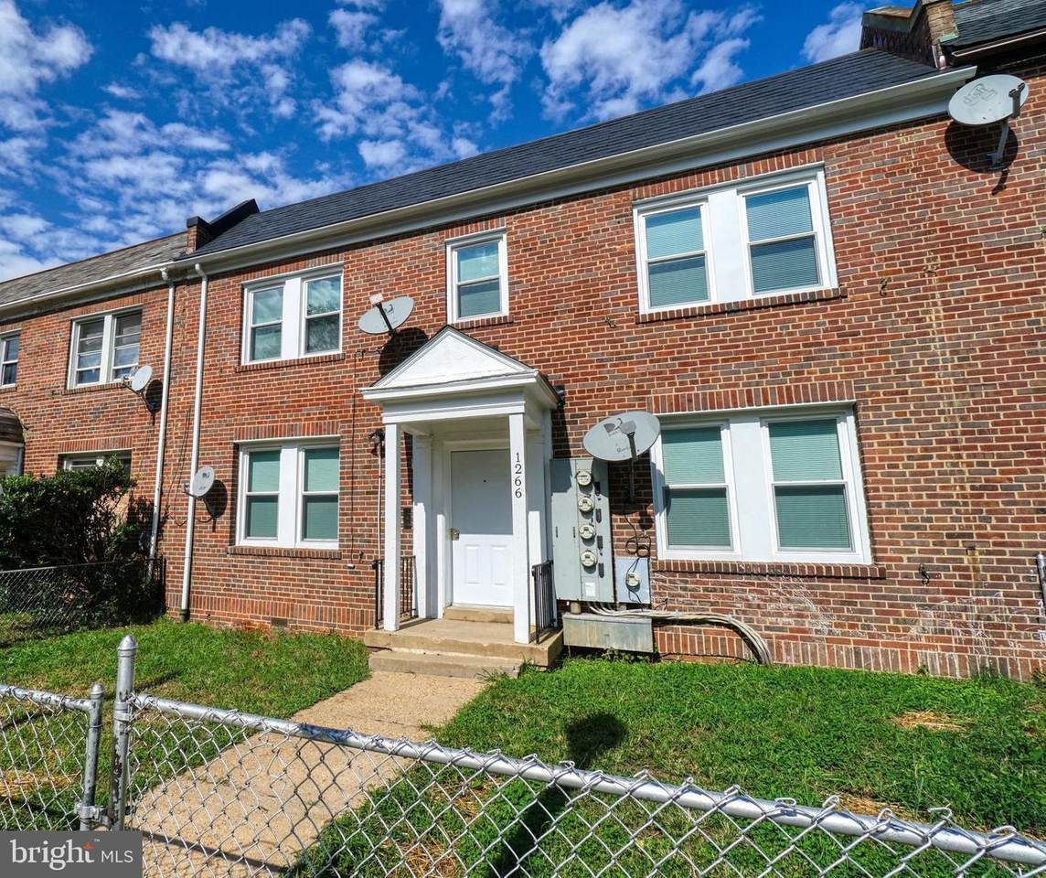 1266 Meigs Place - Photo 1
