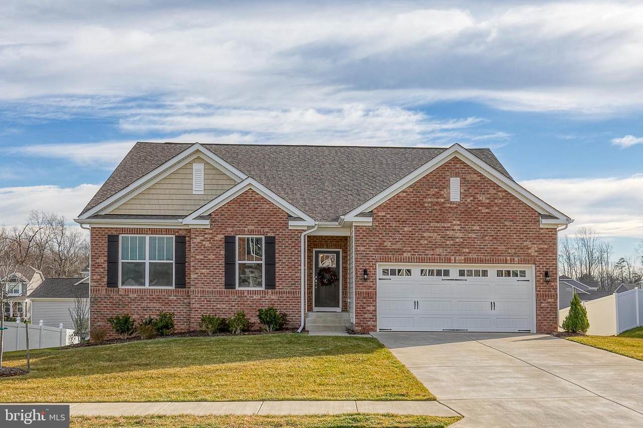 103 Old Oaks Court - Photo 1