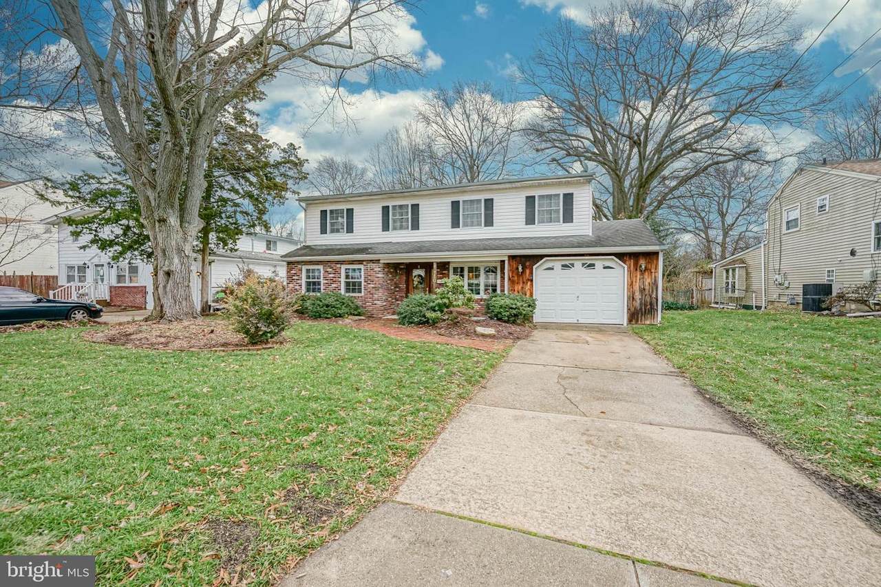 710 Carter Avenue - Photo 1