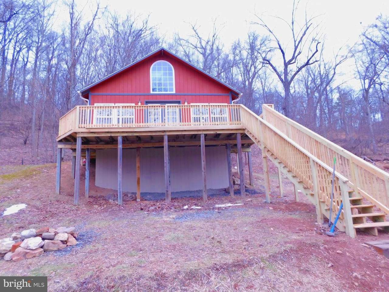 221 Dewdrop Lane - Photo 1