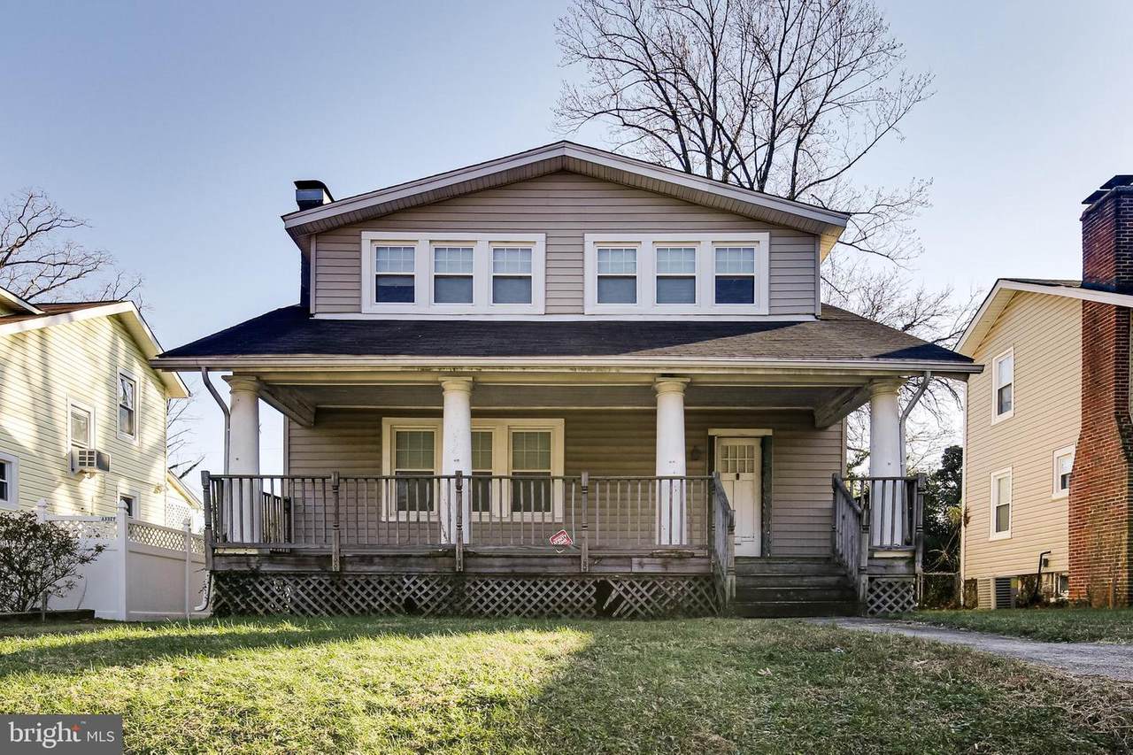 3913 Bateman Avenue - Photo 1