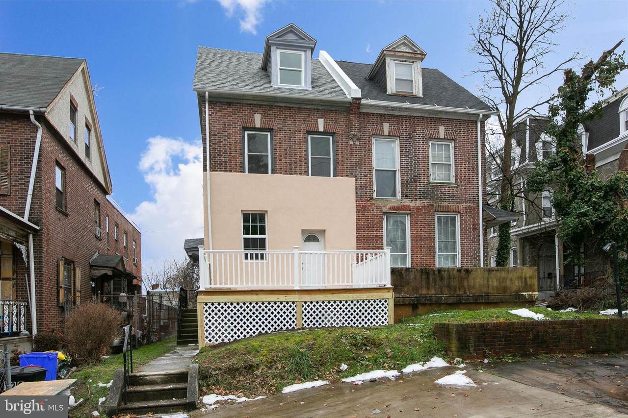 526 Washington Lane - Photo 1
