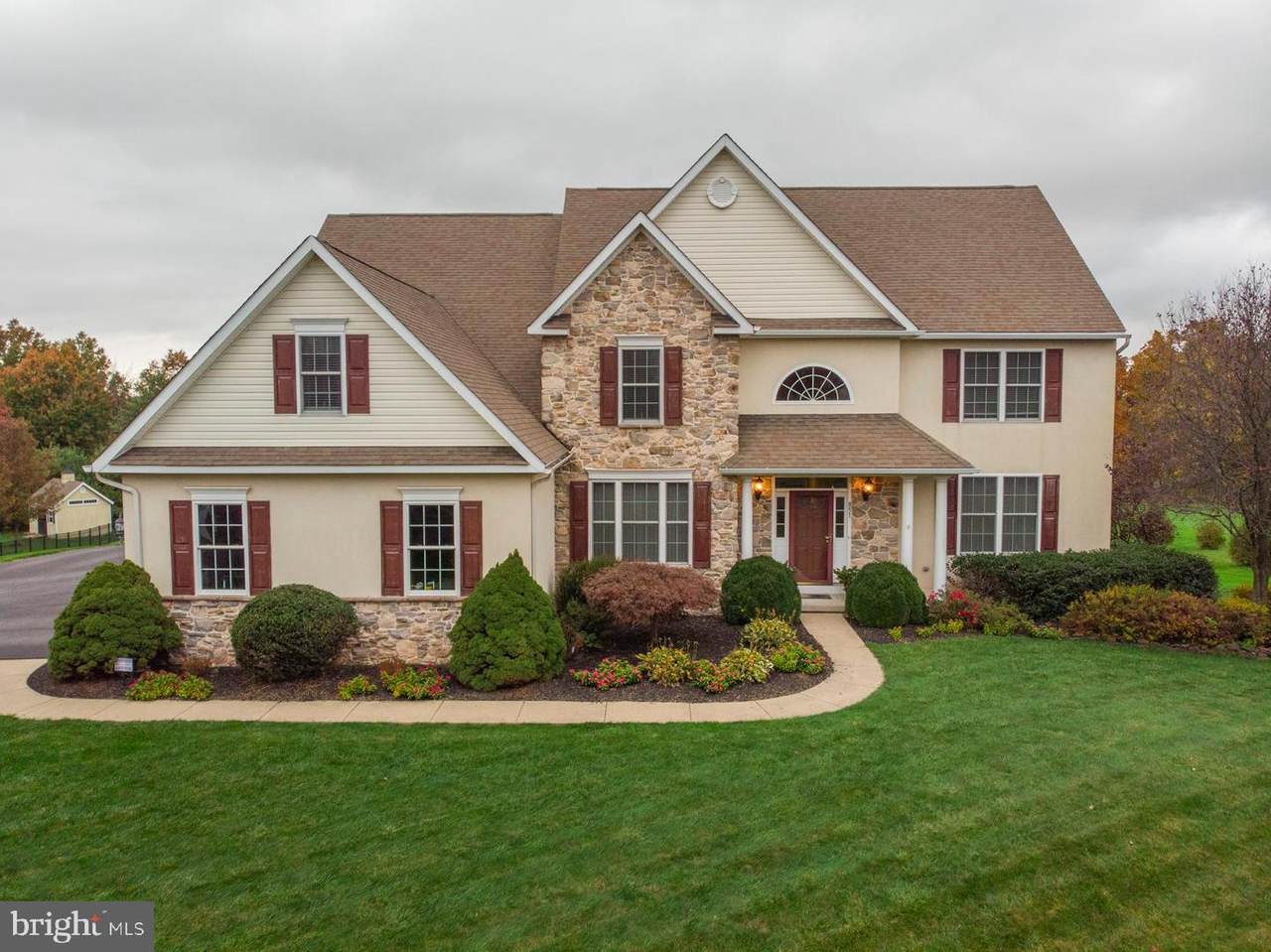 851 Wynnefield Drive - Photo 1