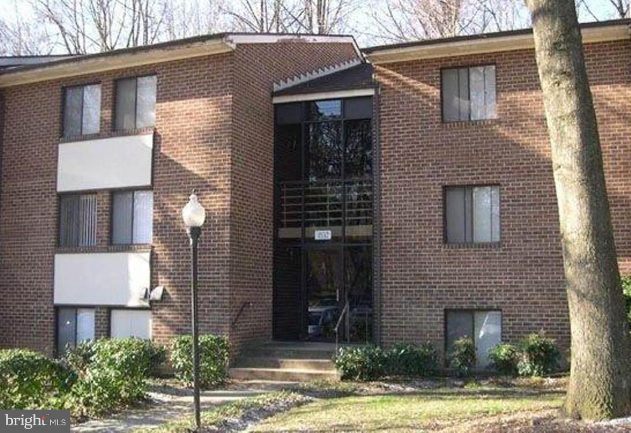 1532 Northgate Square - Photo 1
