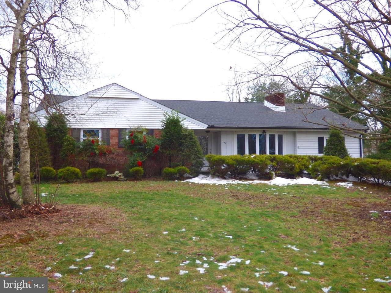 101 Atlantic Avenue - Photo 1