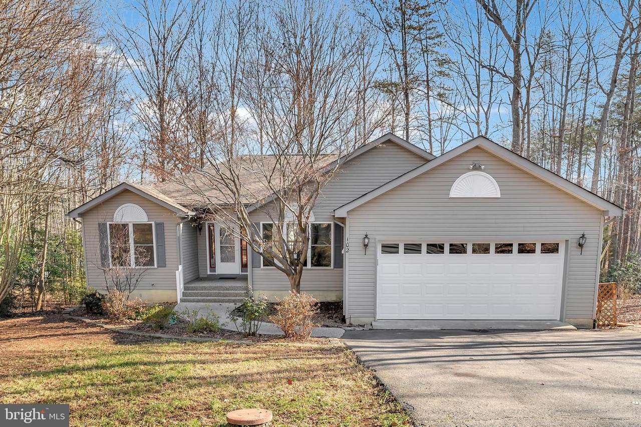 102 Cypress Court - Photo 1