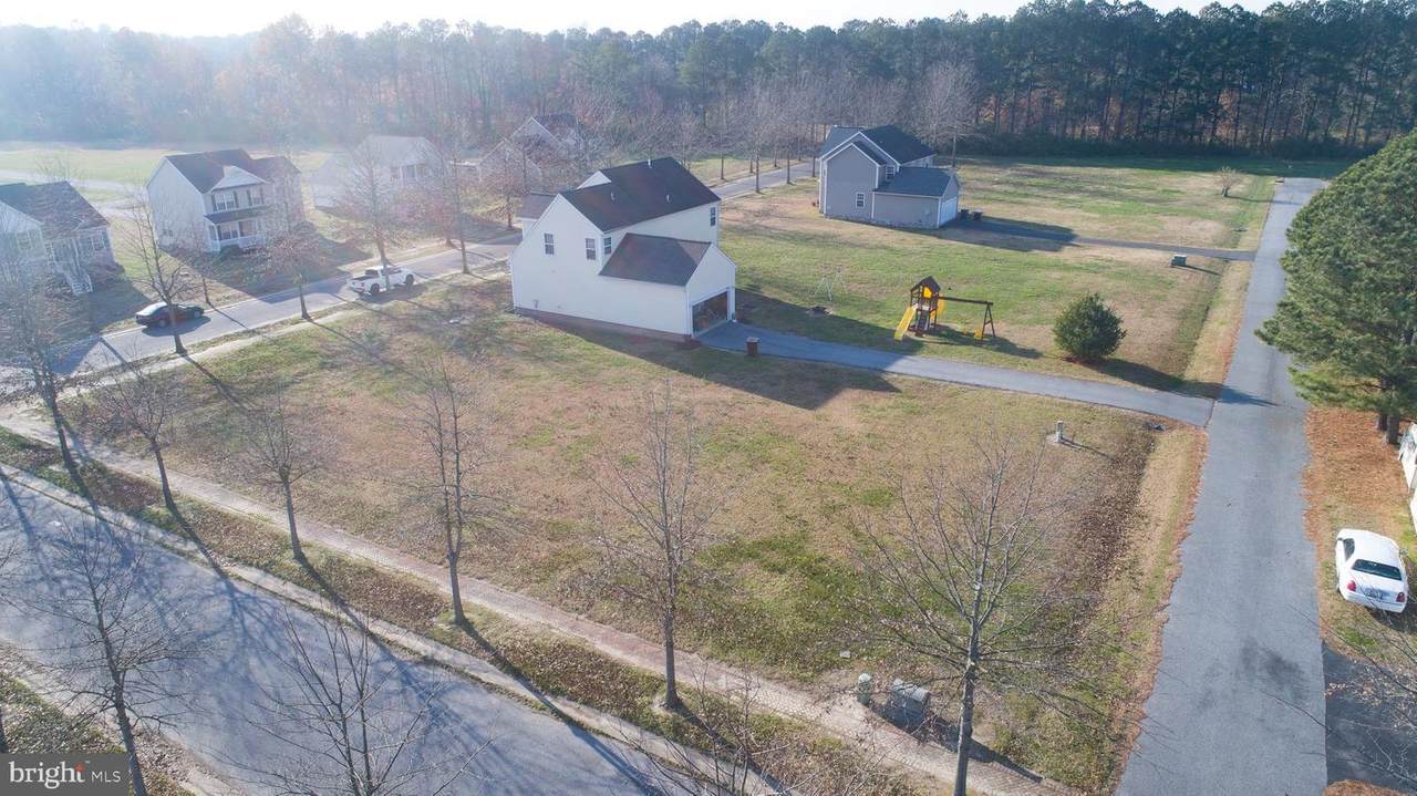 212 Manning Lane - Photo 1