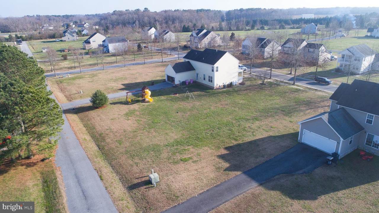 302 Edmonson Lane - Photo 1