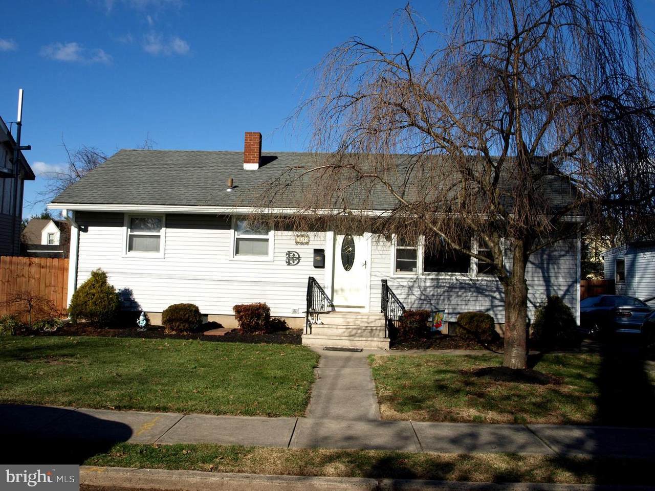 138 Gridley Street - Photo 1