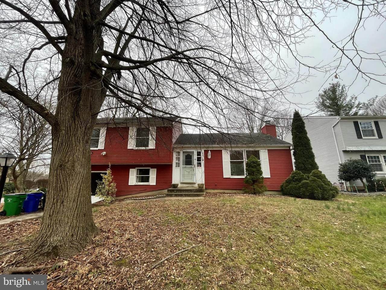 5639 Thelo Garth - Photo 1