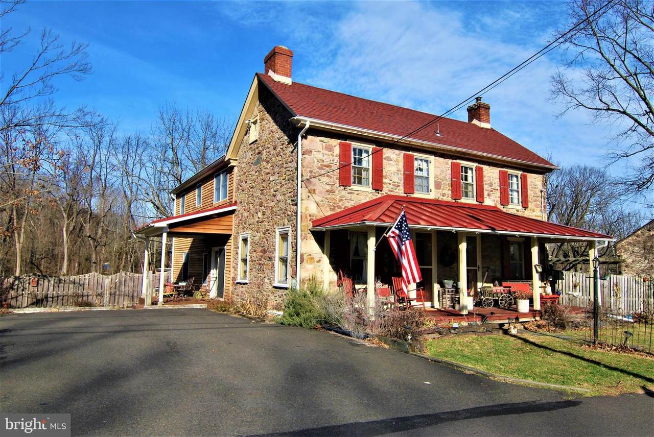 77 Peace Valley Road - Photo 1