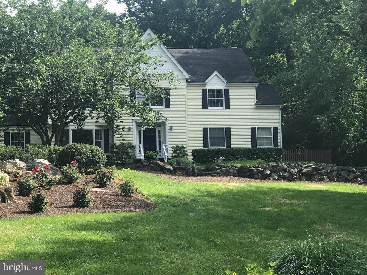 119 Old Forest Circle - Photo 1