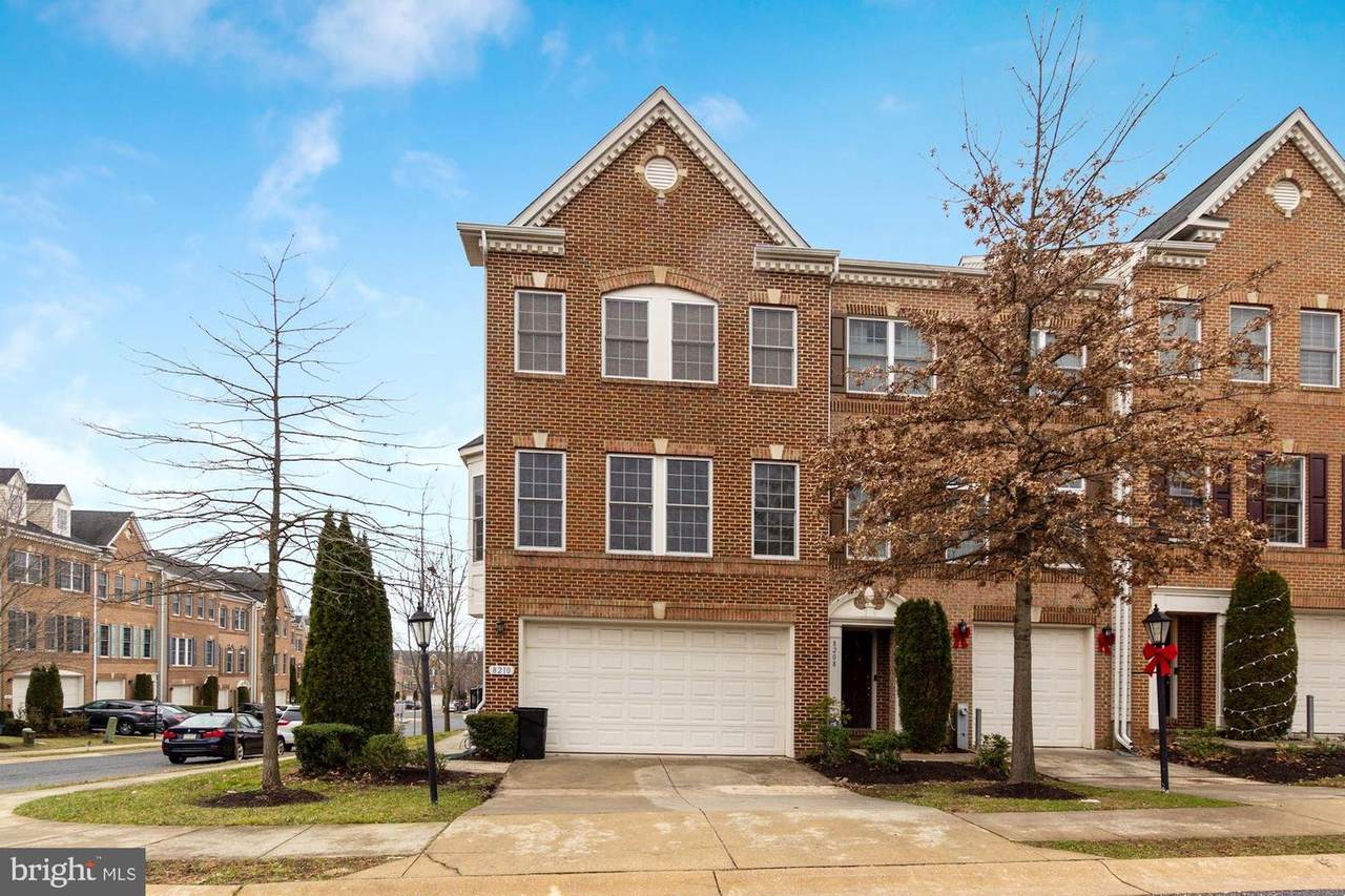 8210 Oak Lawn Drive - Photo 1