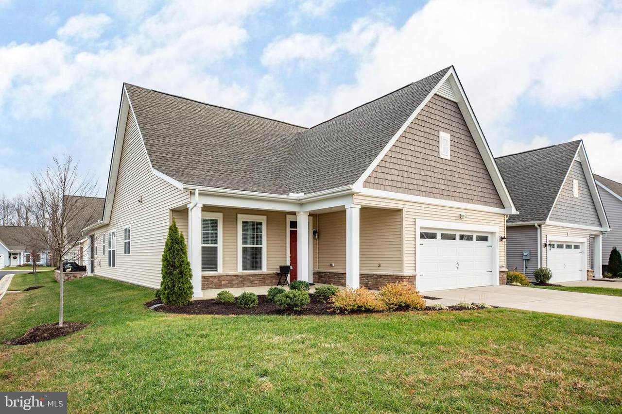 12211 Glen Oaks Drive - Photo 1