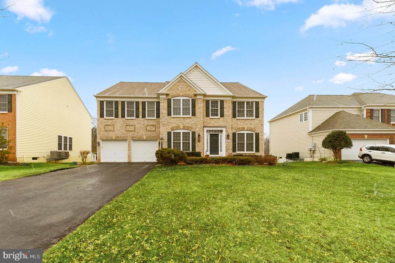 9304 Stoney Run Place - Photo 1