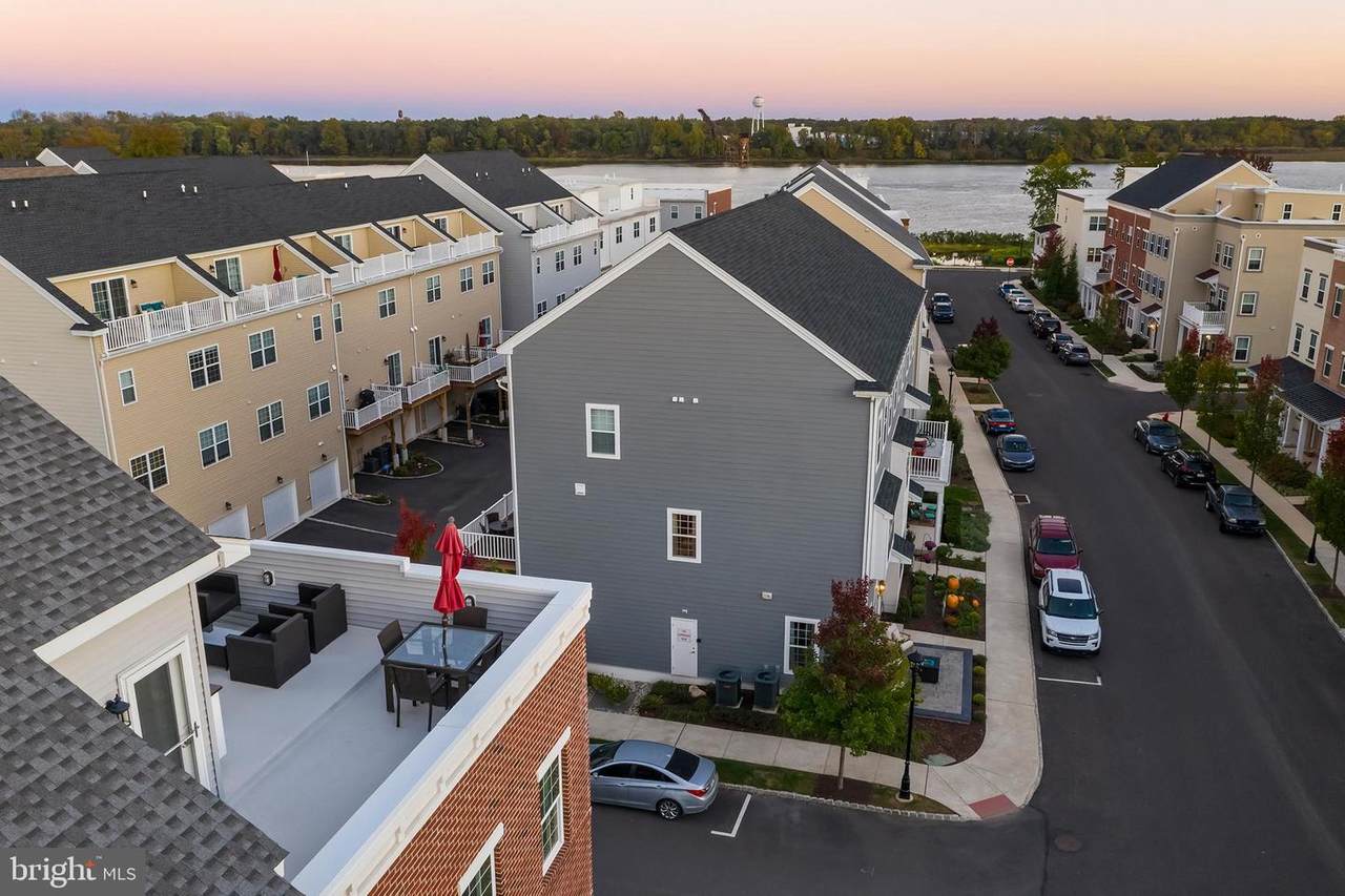 321 Fleet Court - Photo 1