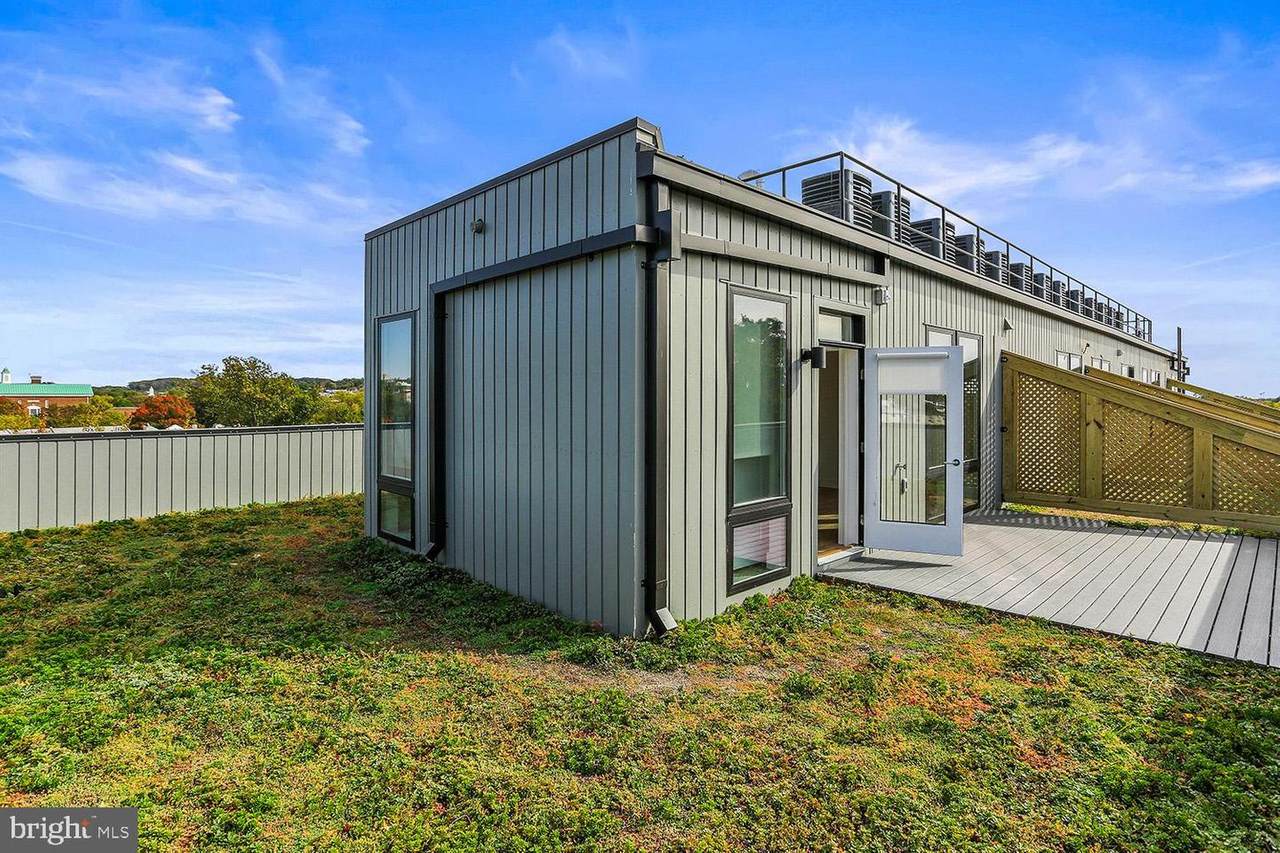 5230 Georgia Avenue - Photo 1