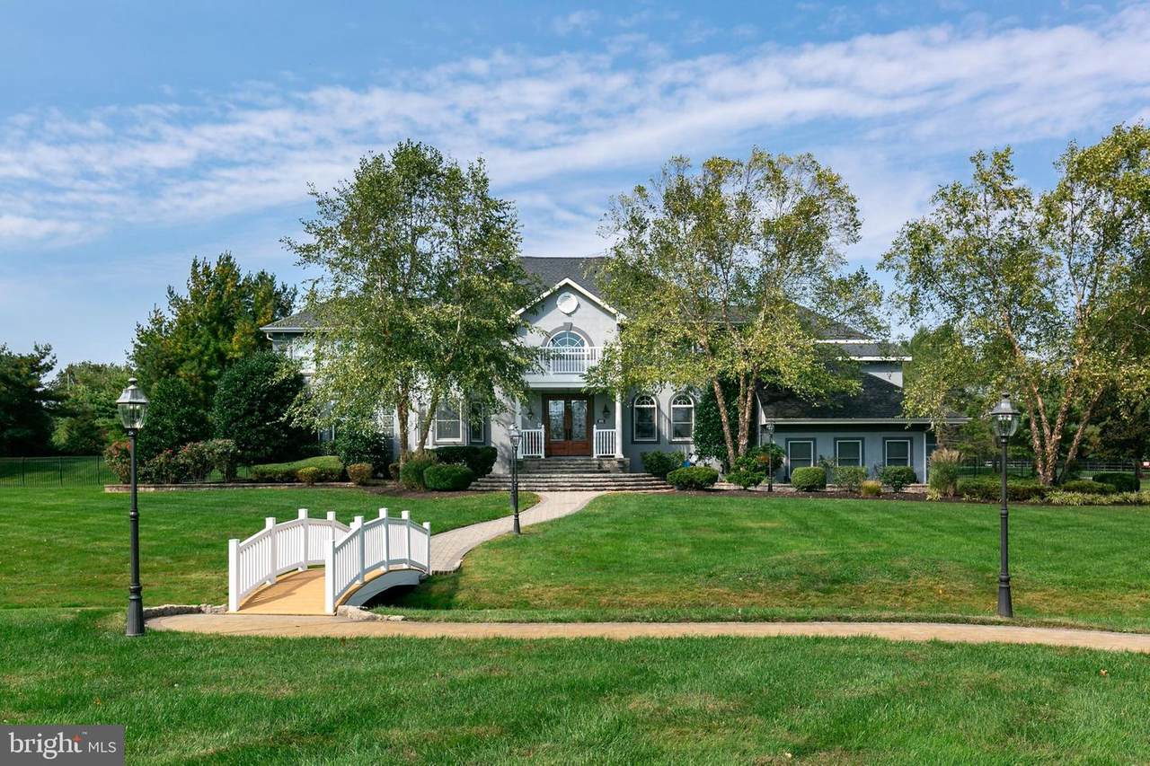 601 Mcelwee Road - Photo 1