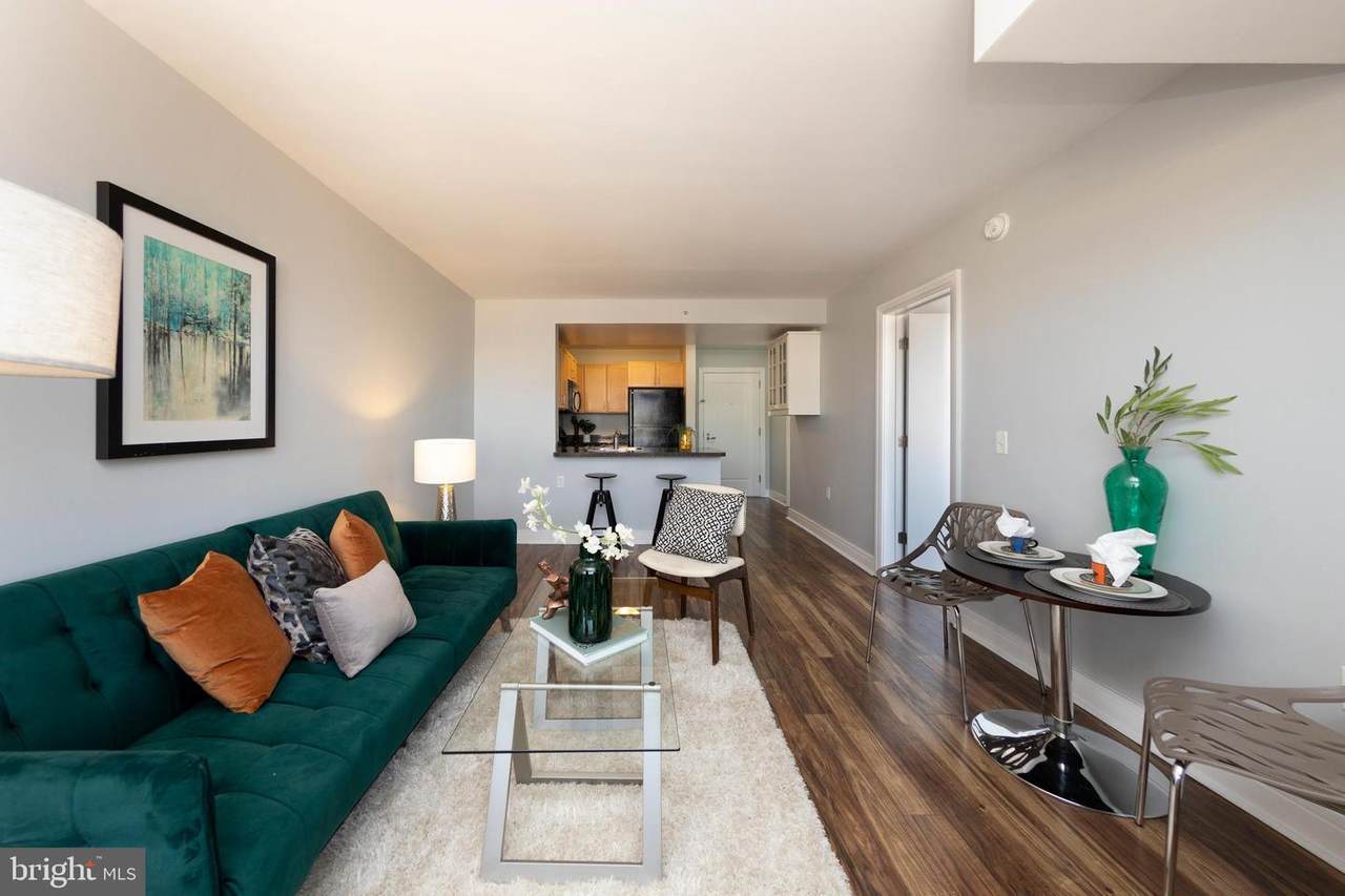 800 4TH Street - Photo 1